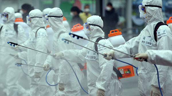 В Китае закрыли город на карантин из-за двух случаев заражения коронавирусом 